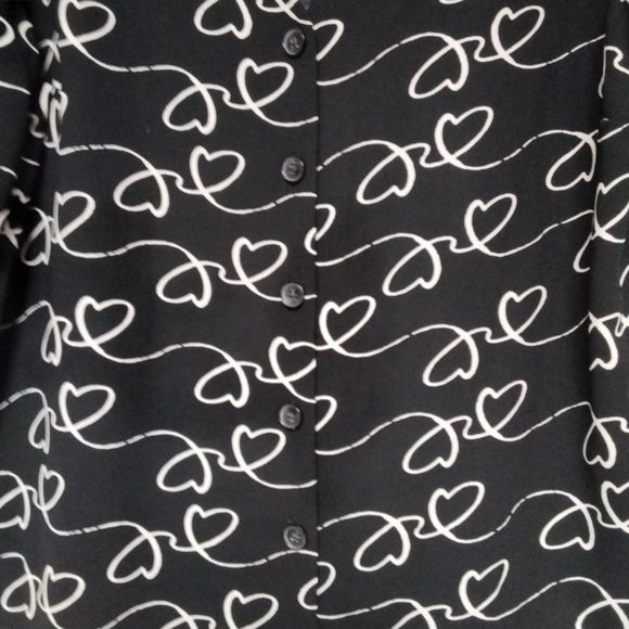 Apt 9 Blouse Black White Heart Swirl Button Down Sz S Coquette Feminine Whimsy - Picture 4 of 12